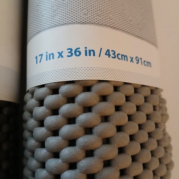 Splash Home - Softee No Slip Bath Mat - Picture 2 of 3